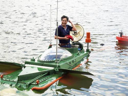 Tàu ngầm Hoàng Sa lần đầu chạy thử trên biển