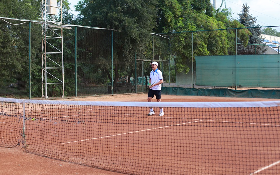 Giải tennis nội bộ CLB tennis nội dung đánh đôi